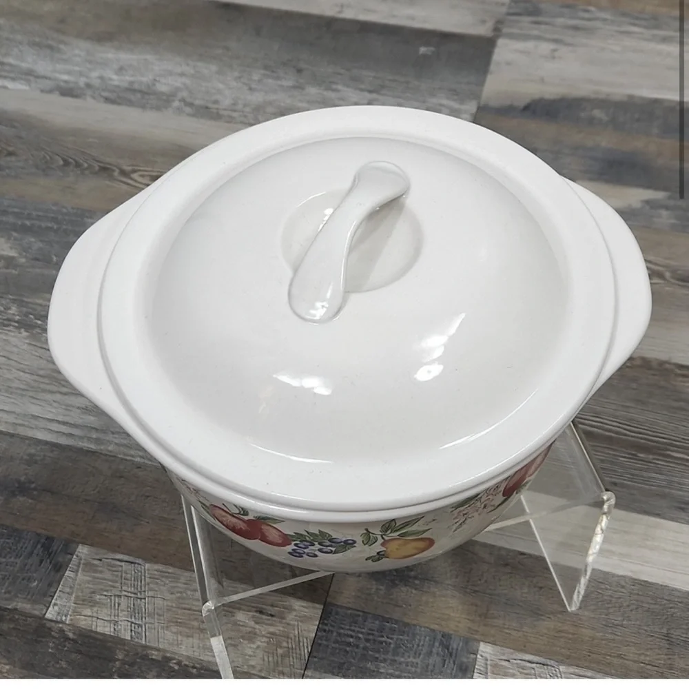 Corelle Stoneware 2.5qt Casserole Dish